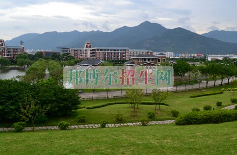 福建中醫(yī)藥大學(xué)