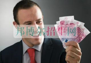 男生可以讀金融管理嗎