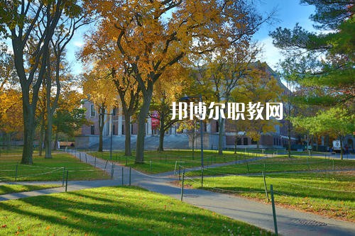 瀘州市工業(yè)技工學(xué)校2021年報名條件、招生要求