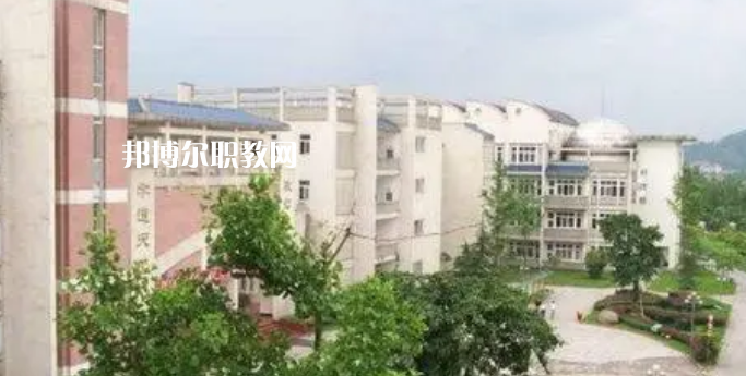 嵩明縣職業(yè)高級中學2022年招生簡章